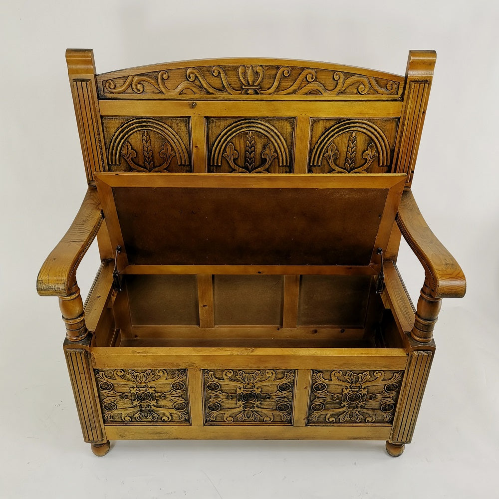 Royal Bench
