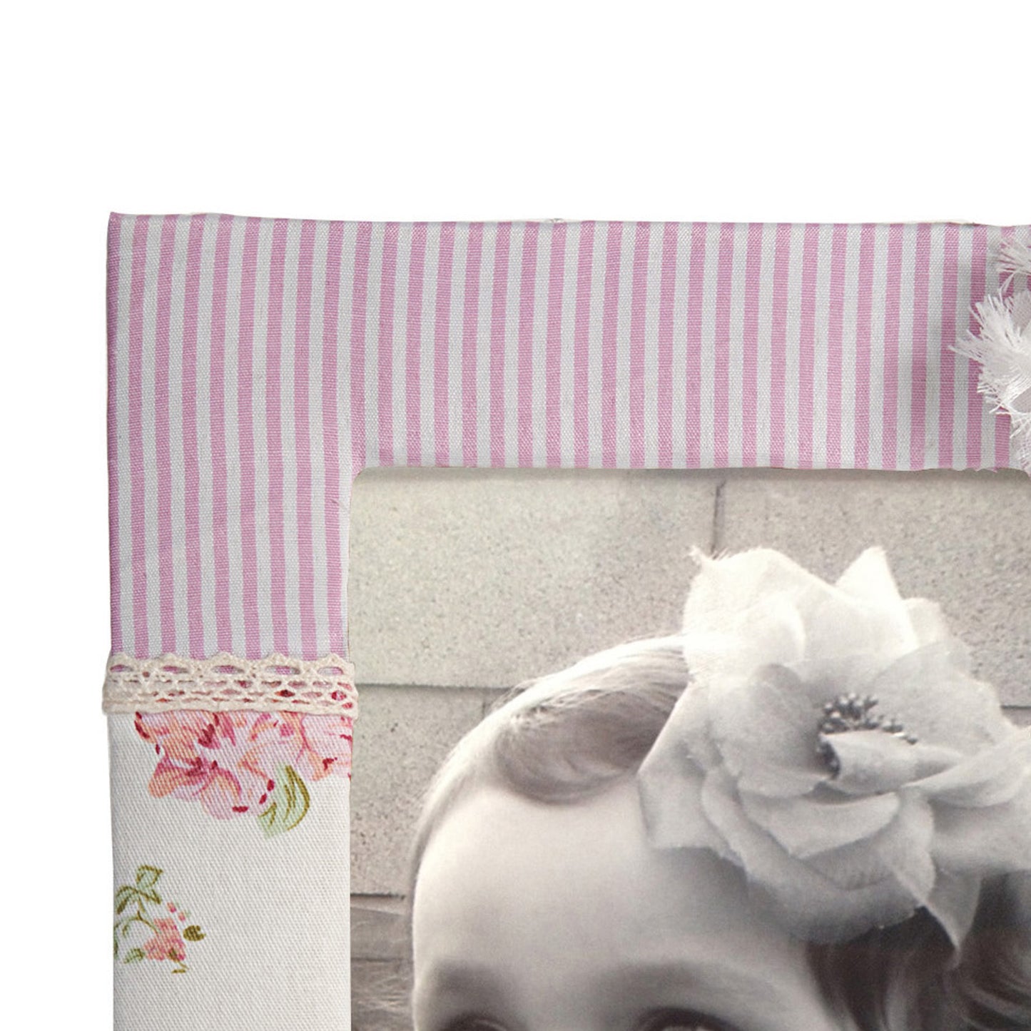 Wooden Photo Frame With Feminine Undertone Multicolor