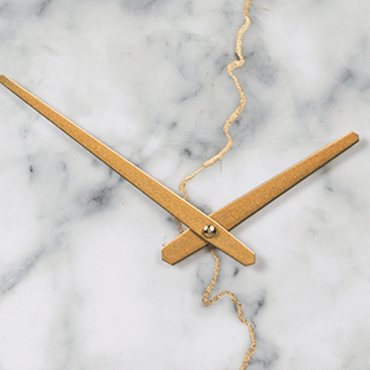 Round Metal Wall Clock With Faux Marble Background Gold And White