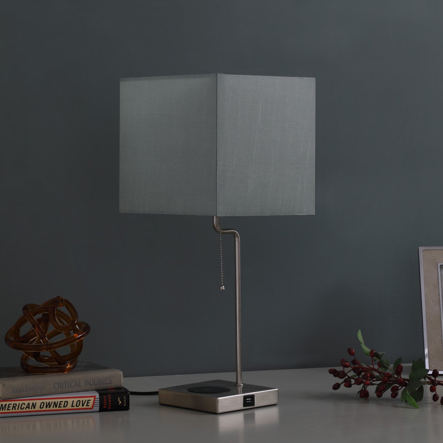 21.5" In Aston Square Table Lamp W/ Charging Station