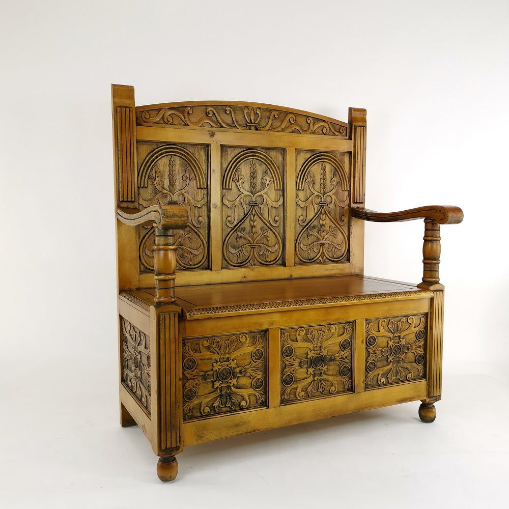 Royal Bench-zoom-1