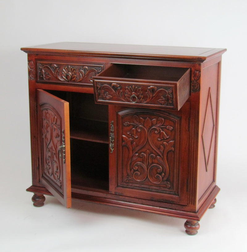 Roman Cabinet-zoom-