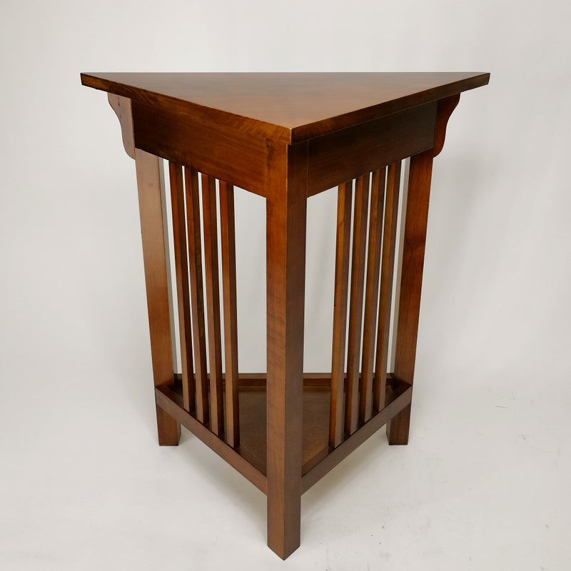 Corner Table-zoom-