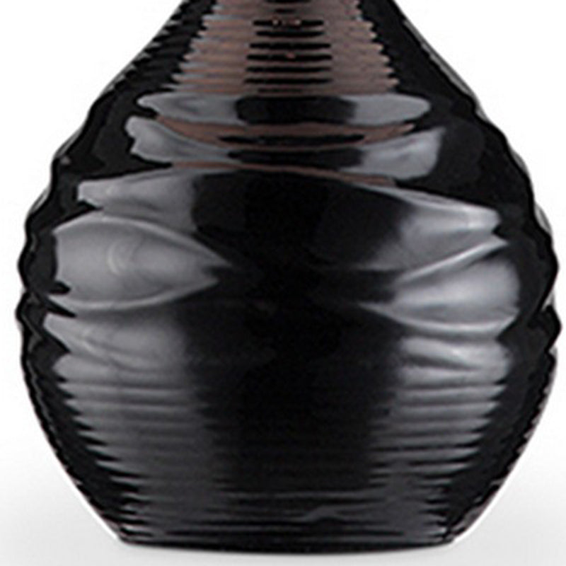 Table Lamp with Ribbed Ceramic Body Black and white-zoom-