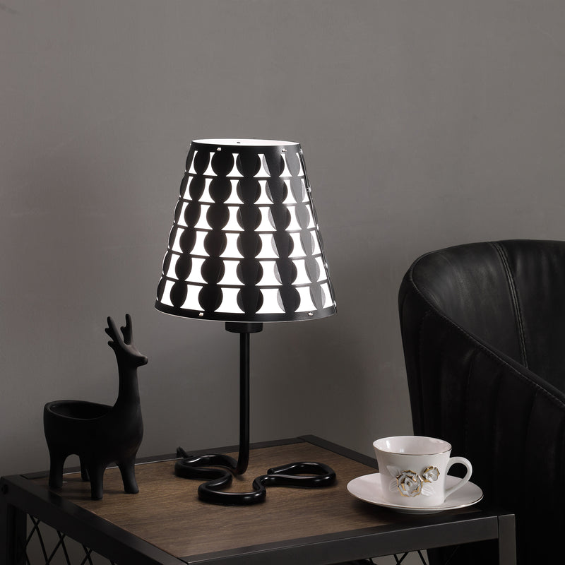 16" In Traci Black Geometric Metal Table Lamp-zoom-