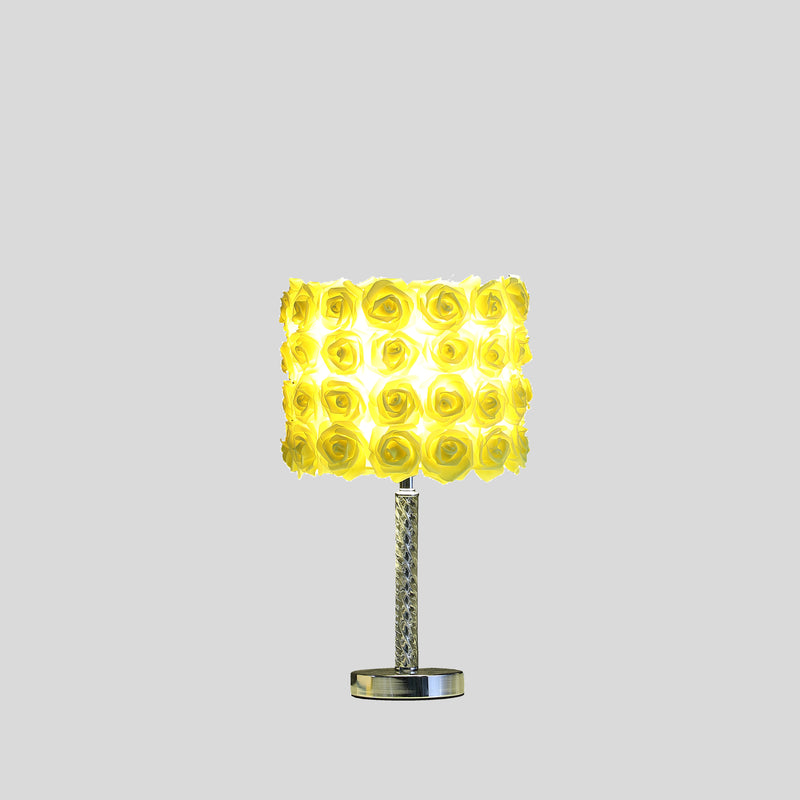 18.25" In Yellow Roses In Bloom Acrylic/metal Table Lamp-zoom-