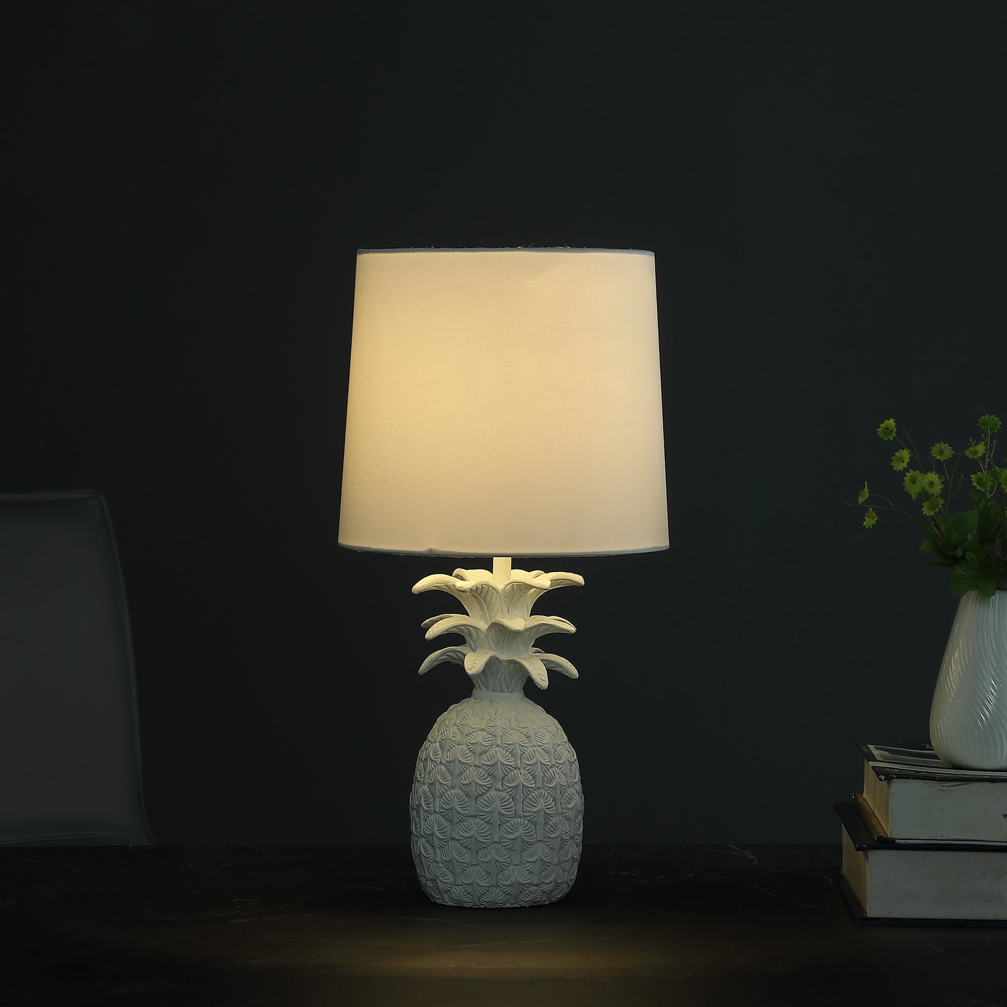 17" In Coastal White Tropical Heahea Pineapple Table Lamp-zoom-2