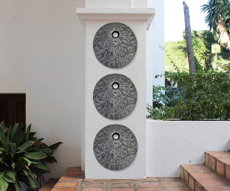 Sandstone Ribbed Round Wall Decor Top Hole-zoom-